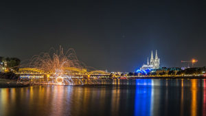Lightpainting in Köln, © ZOLAQ