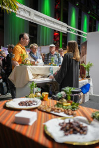 Photo+Adventure 2023, © fototrainer.com / Photo+Adventure Am Stand von AlUla