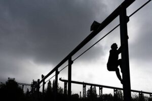 Actionfotografie - Parkour im Landschaftspark (c) Klaus Wohlmann